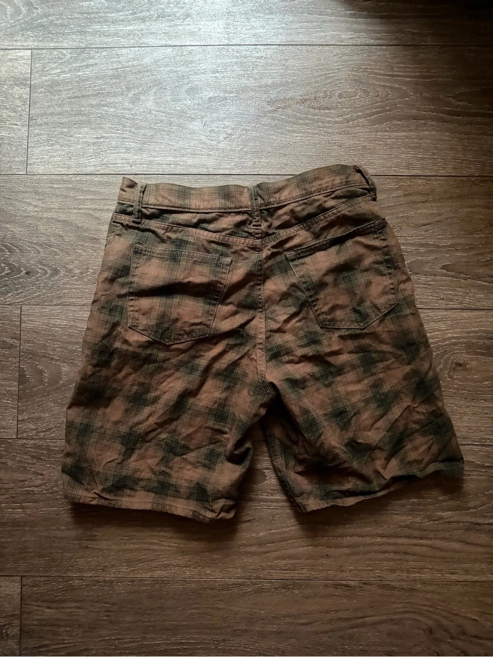 GAP Brown and Olive Plaid Flat Front Shorts